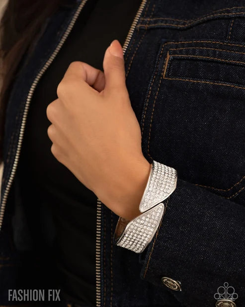 Fierce On Fleek - White ♥ Bracelet
