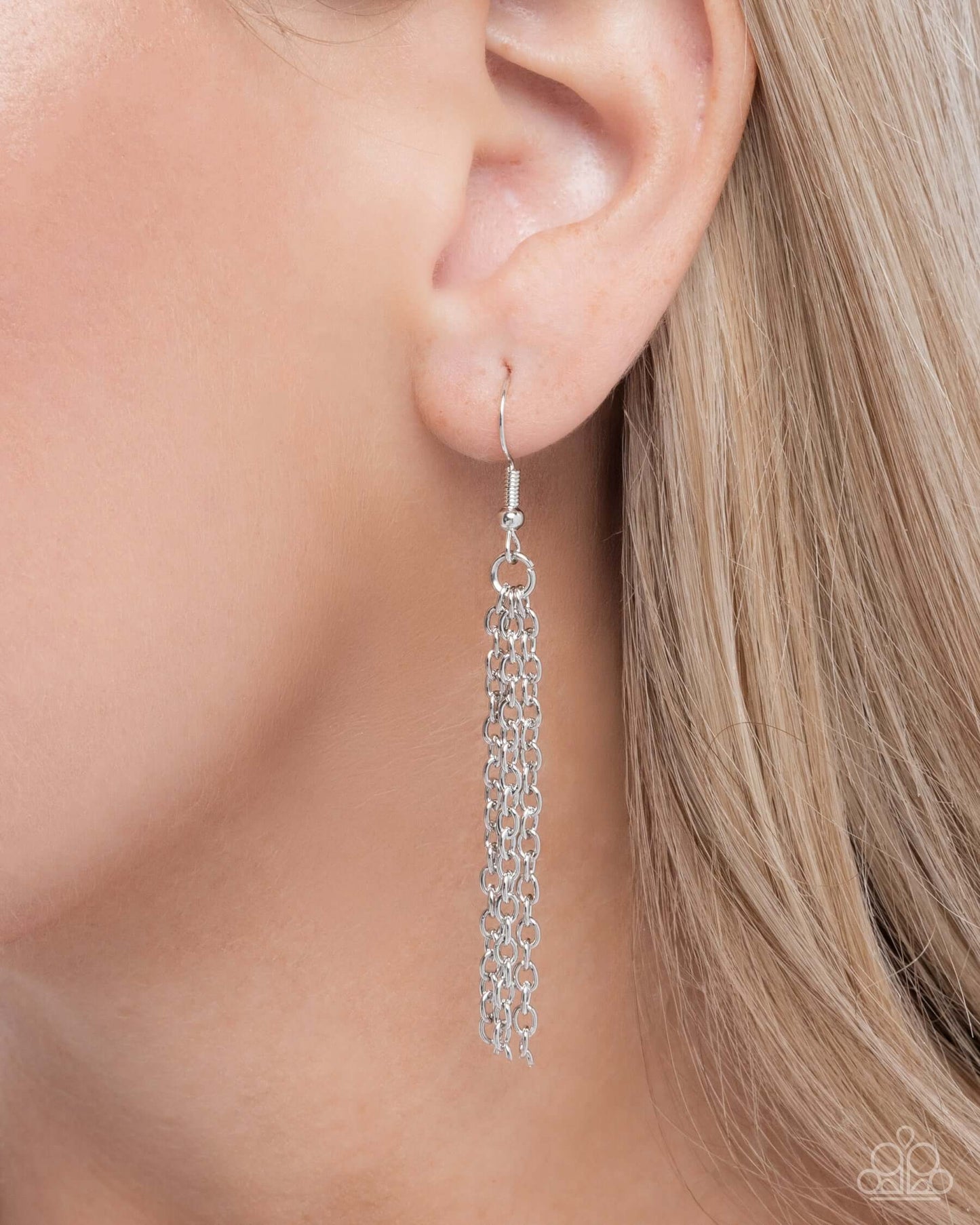 Australian Ambition - Silver Paparazzi Quokka Necklace