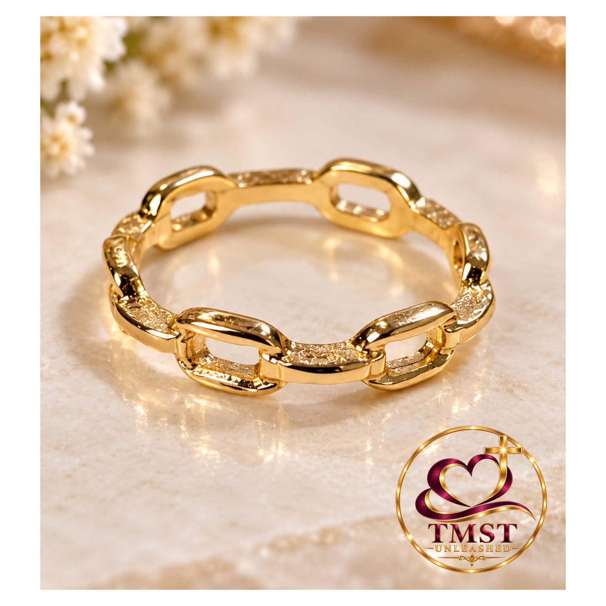 Linked in Gold™ Ring