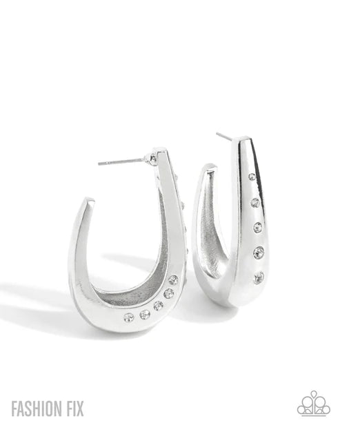 Paparazzi ♥ Skilled Shimmer - White ♥ Earrings