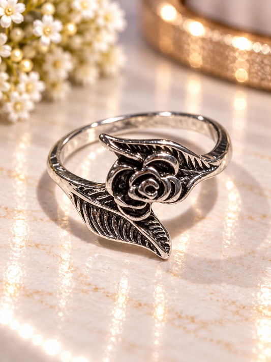 Vintage Rose™ Ring