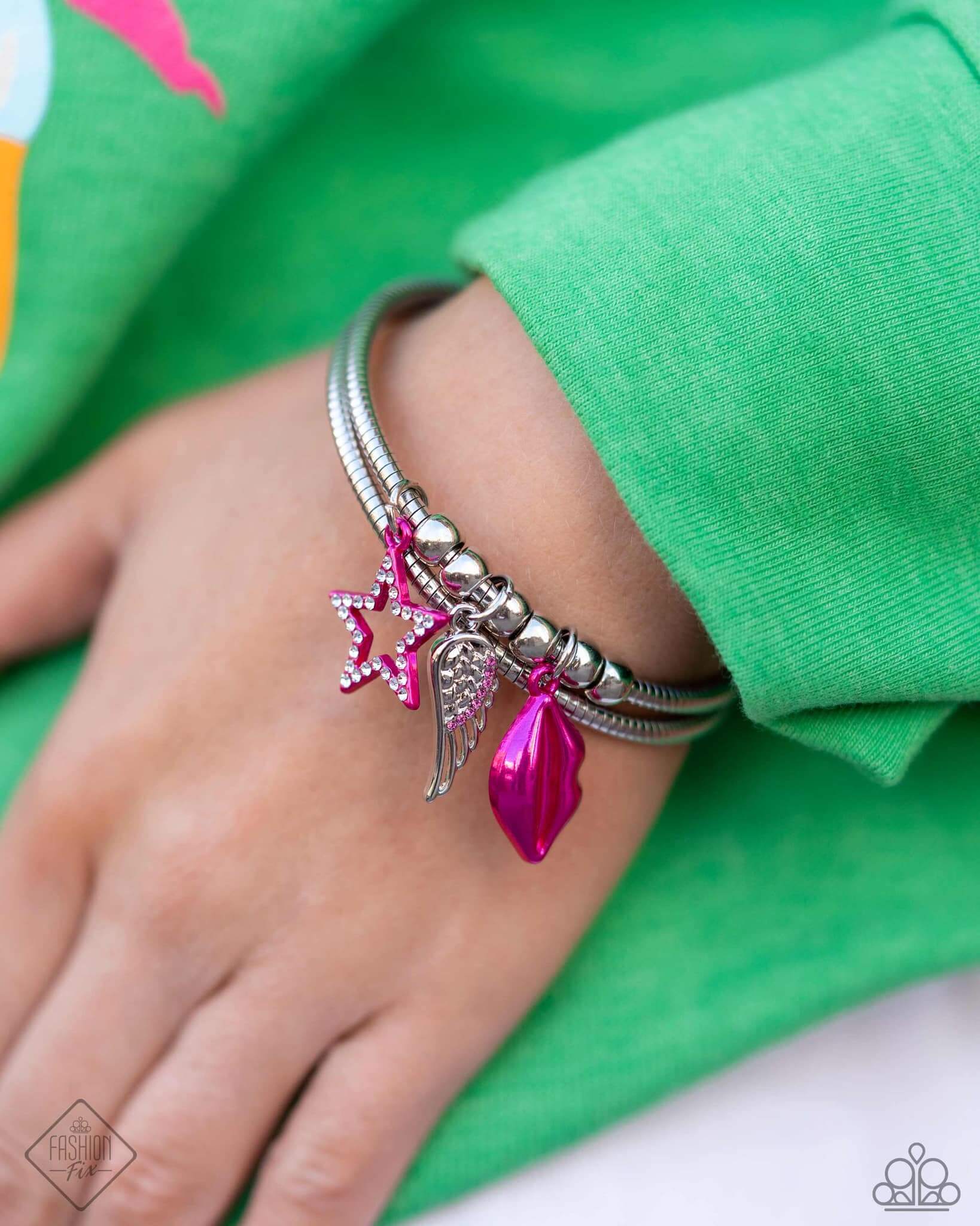 Paparazzi Sunset Sightings (May 2024 Fashion Fix Set) $20.00 $5 Jewelry with Janet Morgan Jewelry Set