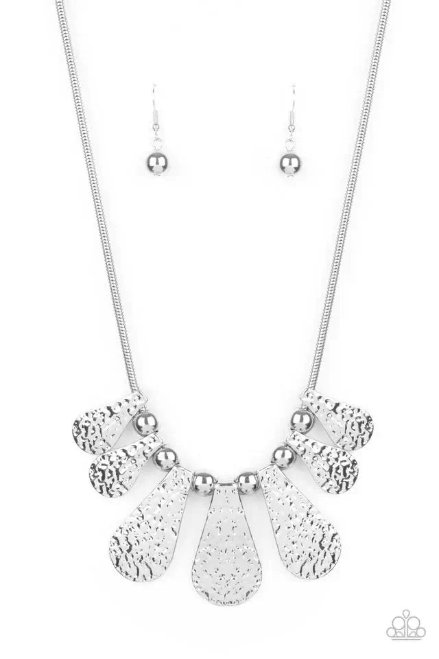 Paparazzi Necklace ~ Gallery Goddess - Silver Accessories,Necklace,Short Necklace,Silver