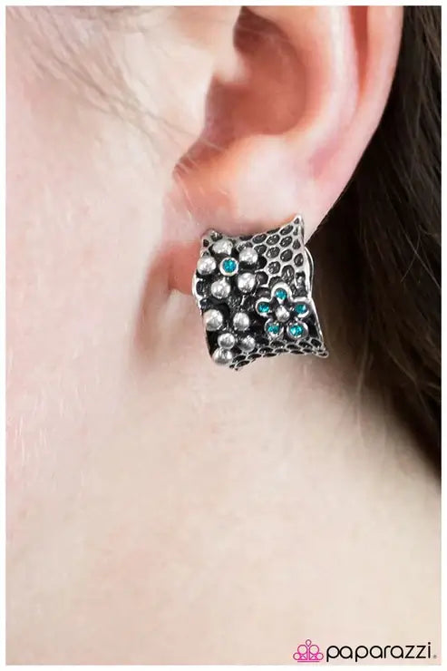 Paparazzi Sweet Nothings Clip-On $5 Jewelry with Janet Morgan EARRINGS