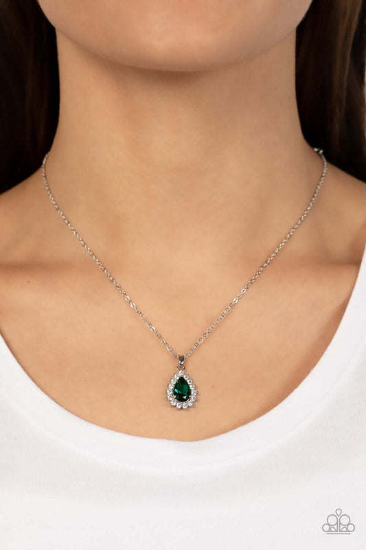 A Guiding SOCIALITE - Paparazzi Accessories Green Necklace $5 Jewelry with Janet Morgan Necklace