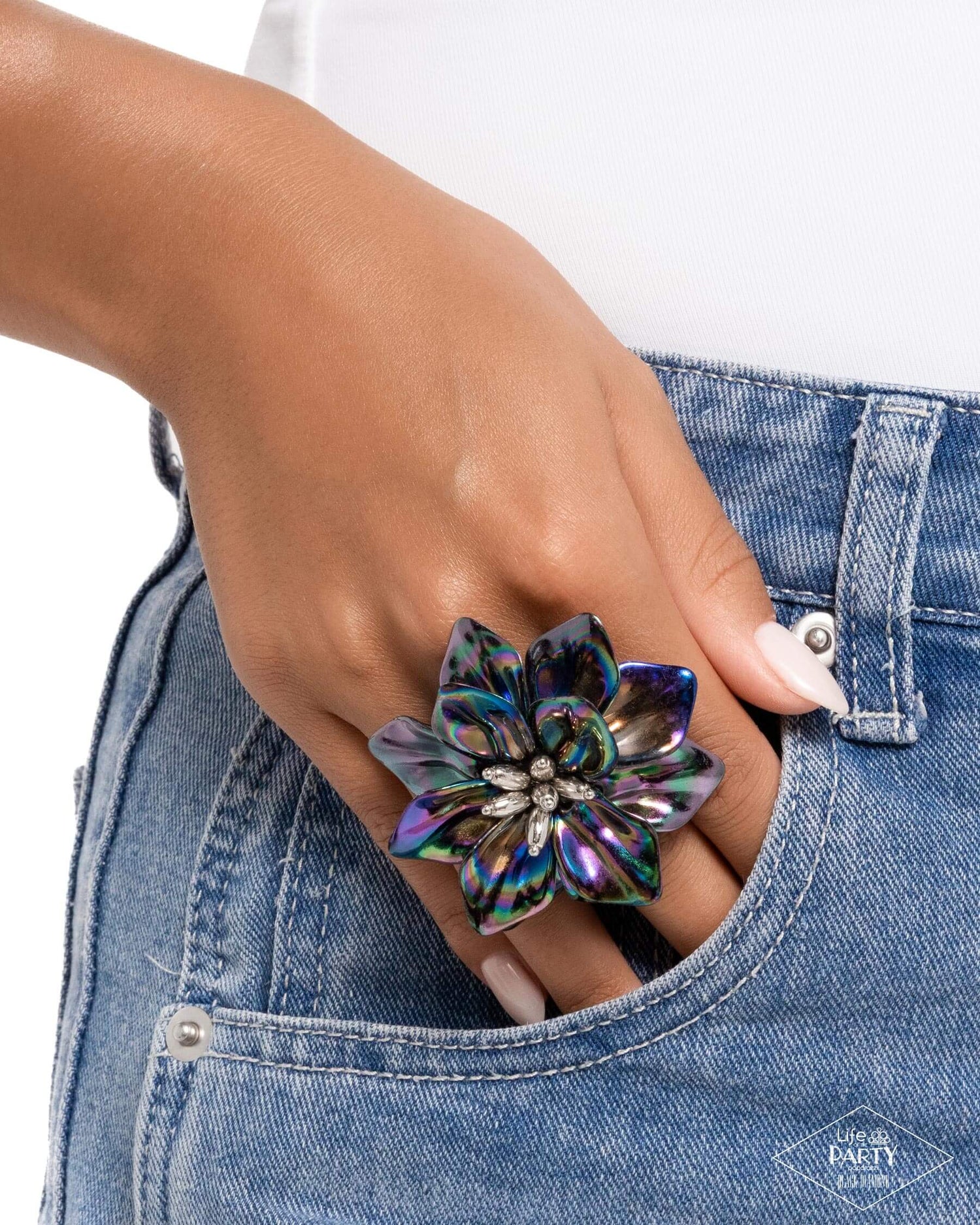 Platonic Petals - Black Paparazzi Floral Ring Accessories,Black,Floral,Iridescence,Oil Spill,Ring