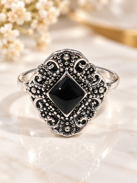 Midnight Heirloom™ Ring