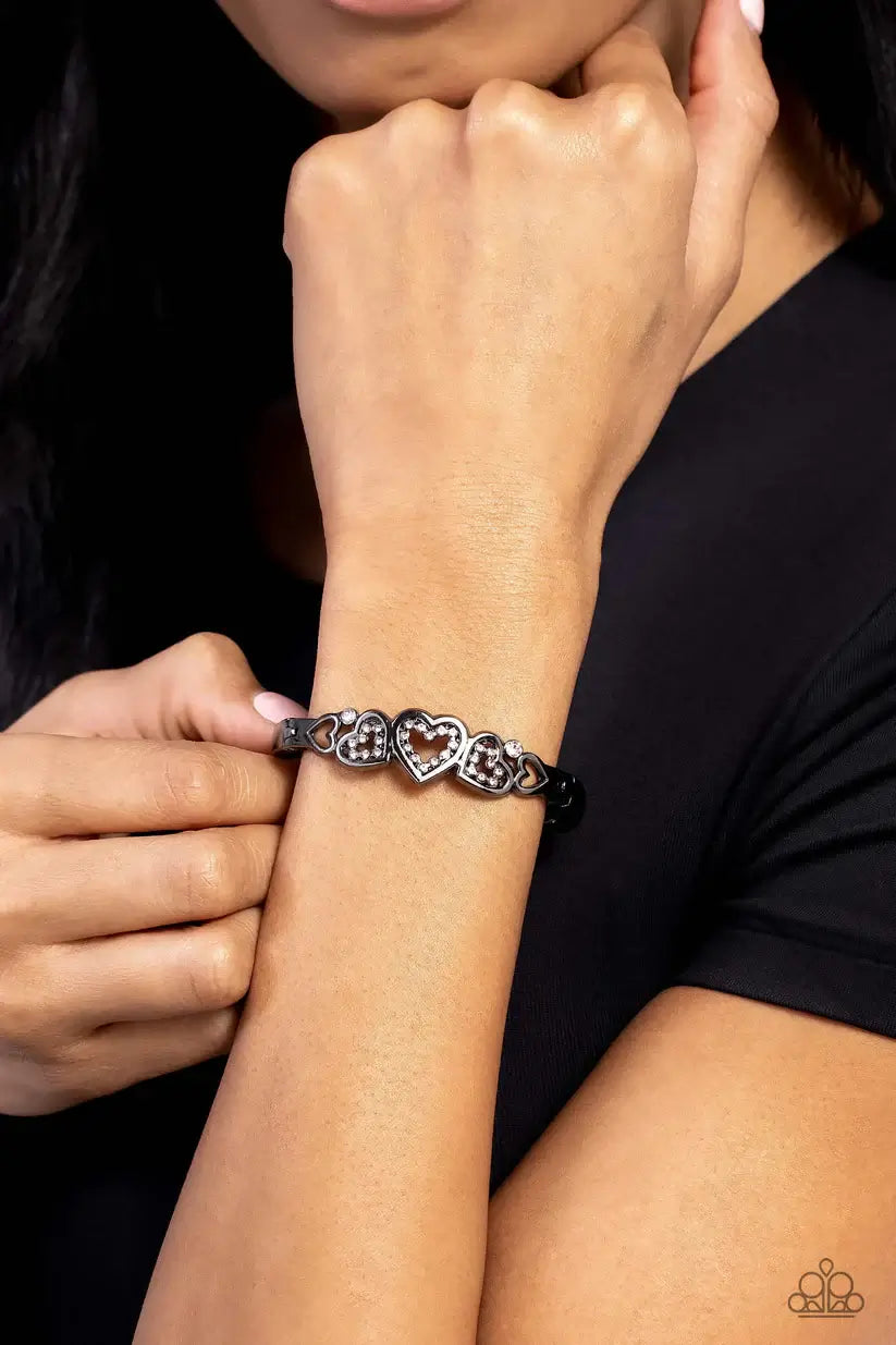 Seriously Smitten - black - Paparazzi bracelet Accessories,Black,Bracelet,Hearts